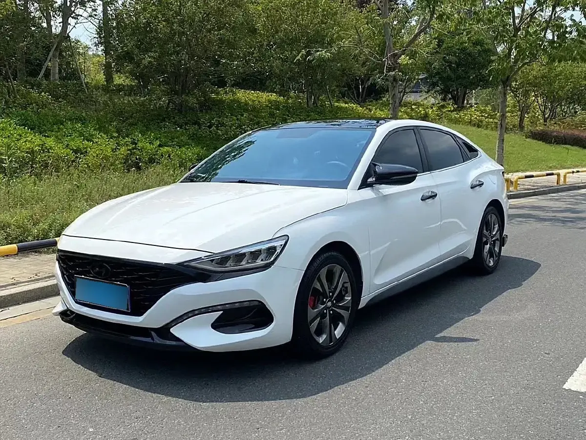 2019 Hyundai La Festa 1.6T 190HP L4 7DCT