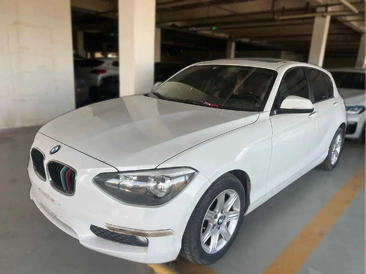 2013 BMW 1 Series 1.6T 136HP L4 8AT