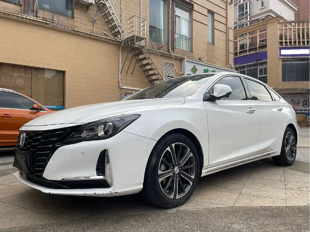 2022 ChangAn Raeton CC 1.5T 188HP L4 7DCT