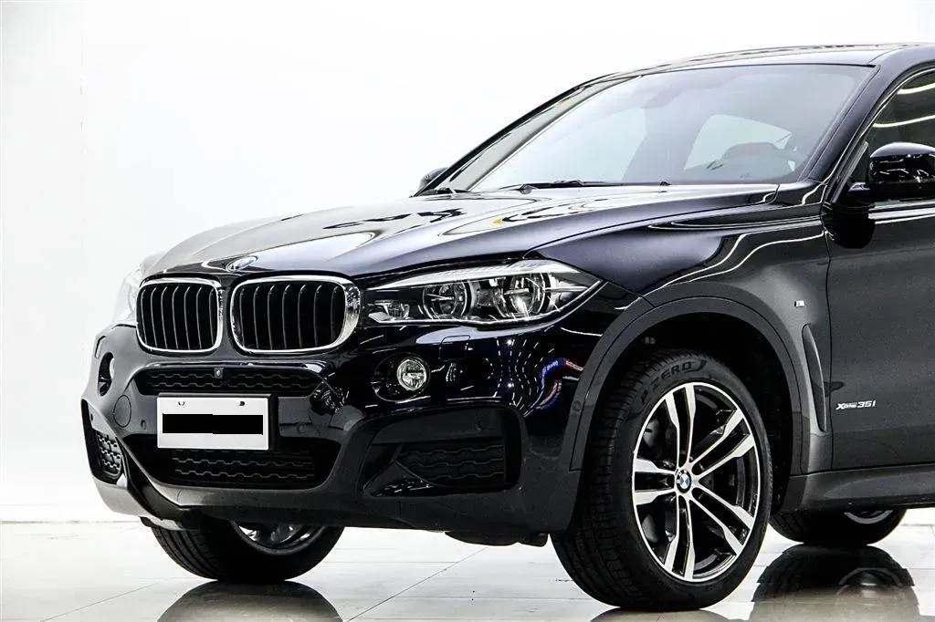 2019 BMW X6 3.0T 306HP L6 8AT,autocango,china used car exporter,china ev exporter,chinese used car exporter,chinese used ev exporter