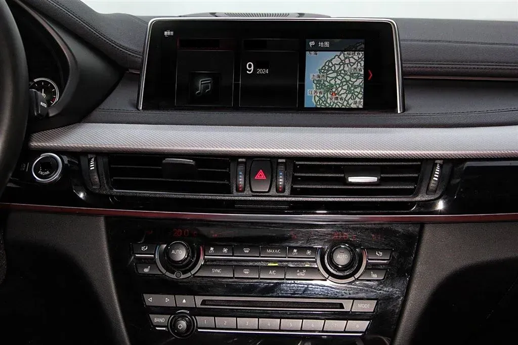 2019 BMW X6 3.0T 306HP L6 8AT,autocango,china used car exporter,china ev exporter,chinese used car exporter,chinese used ev exporter