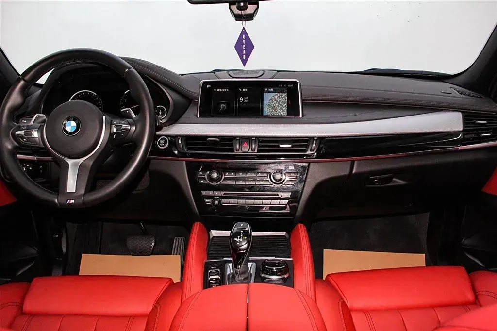 2019 BMW X6 3.0T 306HP L6 8AT,autocango,china used car exporter,china ev exporter,chinese used car exporter,chinese used ev exporter