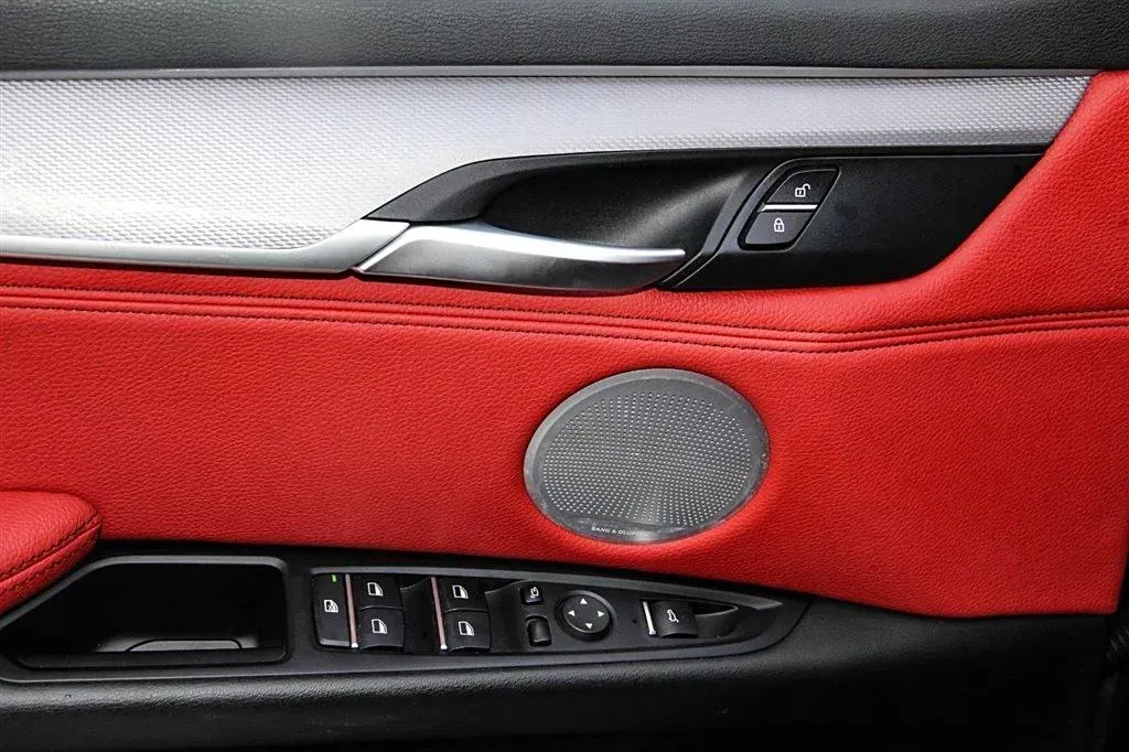 2019 BMW X6 3.0T 306HP L6 8AT,autocango,china used car exporter,china ev exporter,chinese used car exporter,chinese used ev exporter