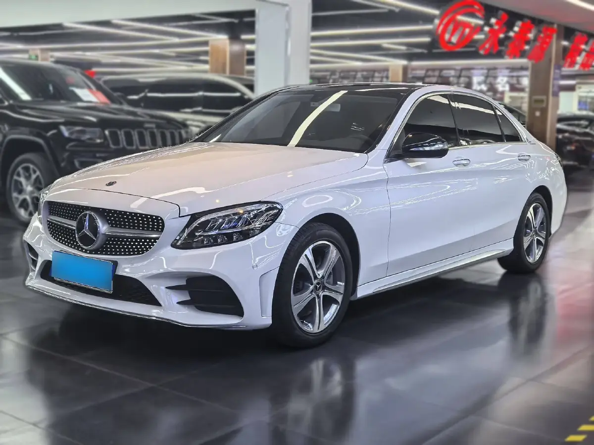 2019 Mercedes-Benz C Class 1.5T 184HP L4 9AT
