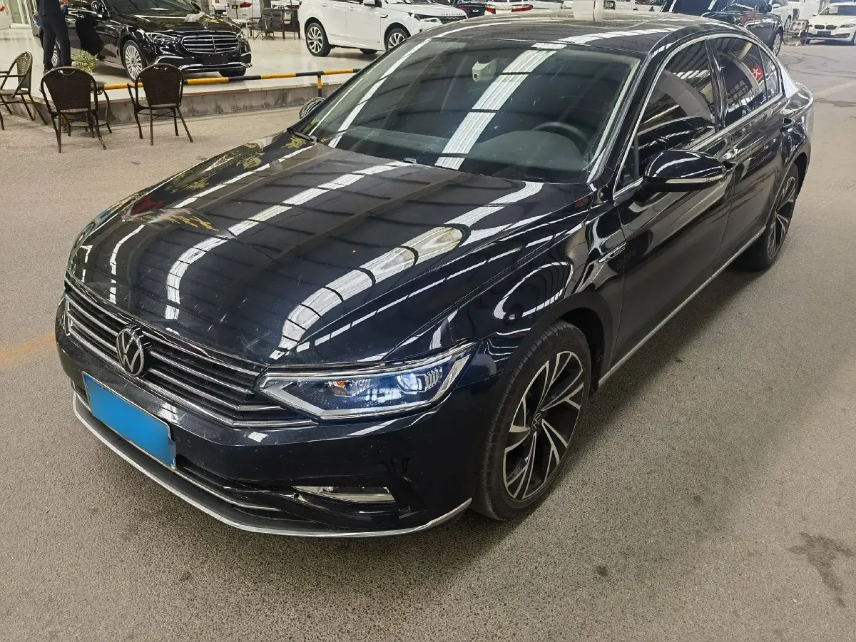 2021 Volkswagen Magotan 2.0T 186HP L4 7DCT