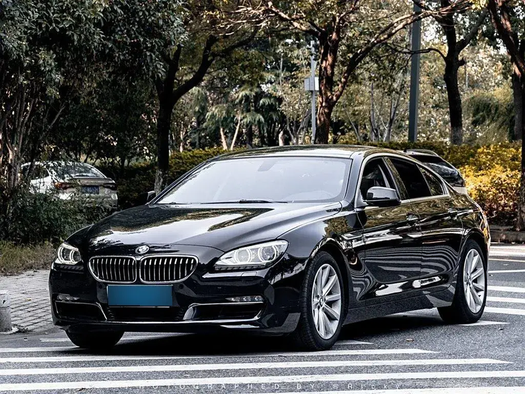 2012 BMW 6 Series 3.0T 320HP L6 8AT