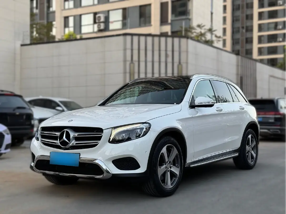 2016 Mercedes-Benz GLC Class 2.0T 245HP L4 9AT