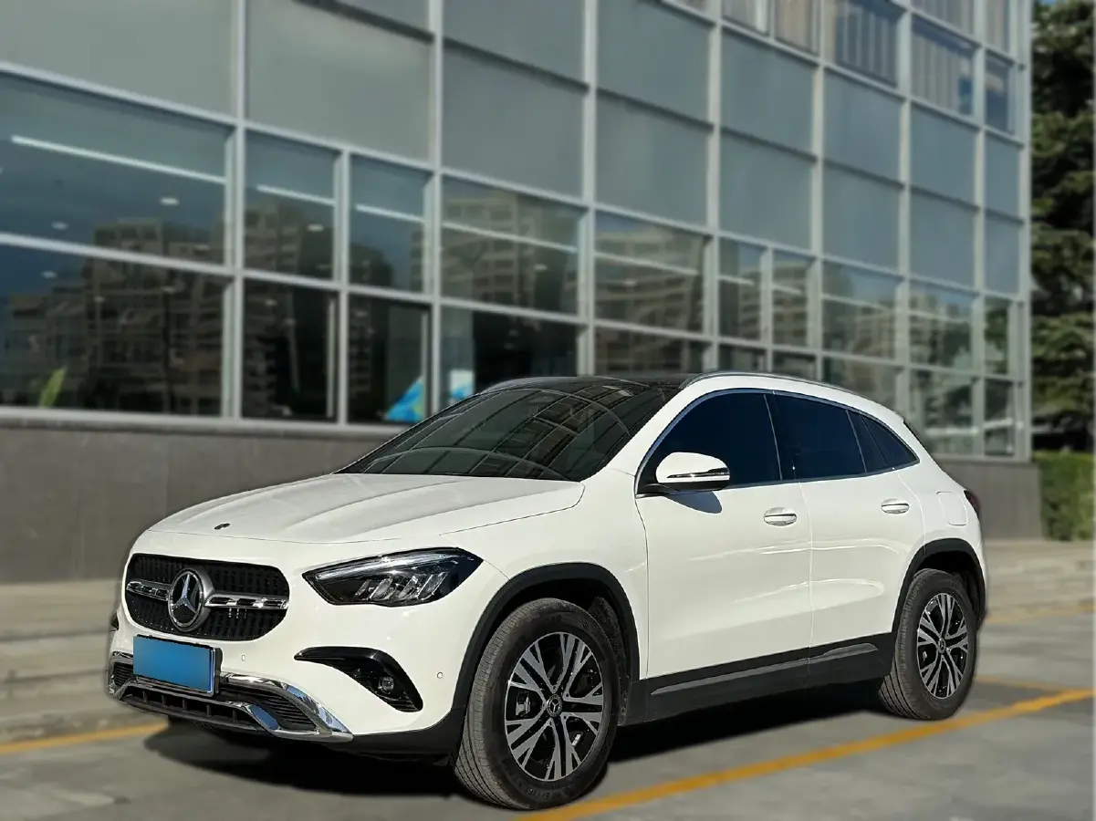 2024 Mercedes-Benz GLA Class 2.0T 190HP L4 8DCT
