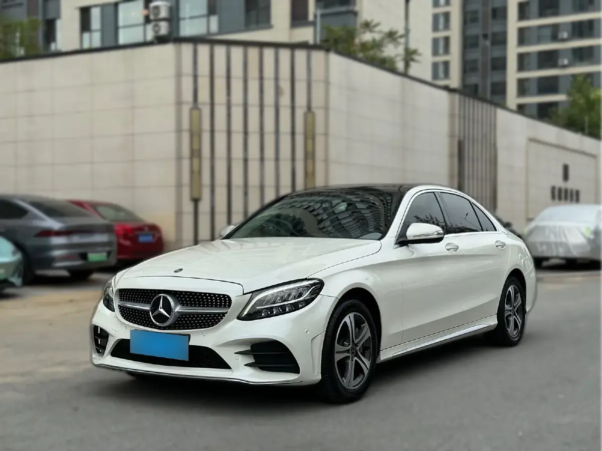 2019 Mercedes-Benz C Class 1.5T 184HP L4 9AT