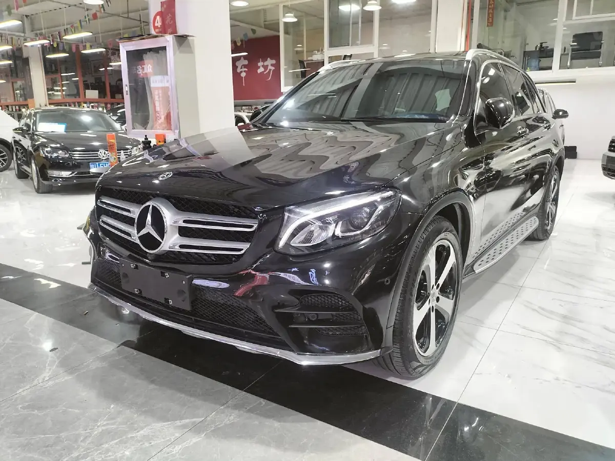 2019 Mercedes-Benz GLC Class 2.0T 211HP L4 9AT