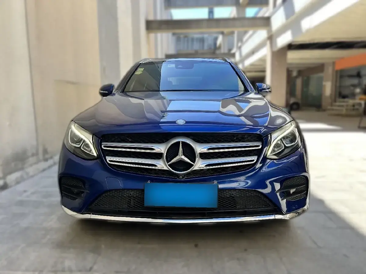 2017 Mercedes-Benz GLC Class 2.0T 211HP L4 9AT