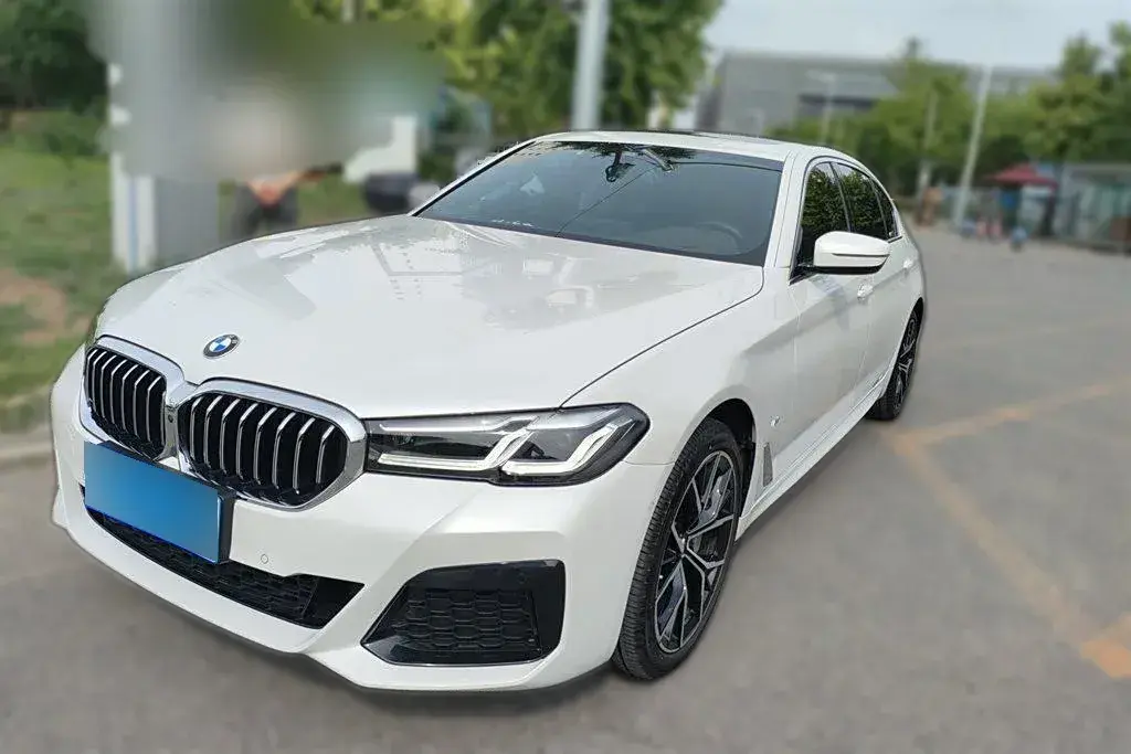 2021 BMW 5 Series 2.0T 252HP L4 8AT