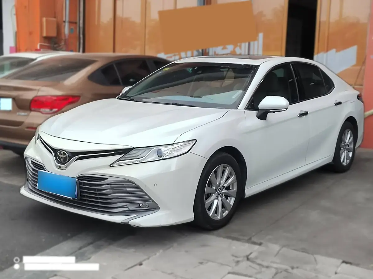 2018 Toyota Camry 2.0L 169HP L4 6AT
