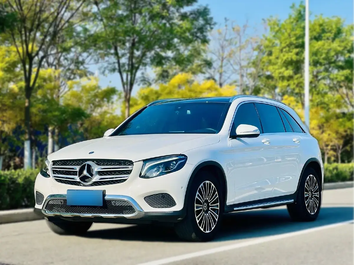 2019 Mercedes-Benz GLC Class 2.0T 184HP L4 9AT