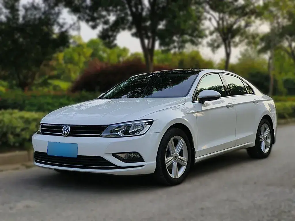 2017 Volkswagen Lamando 1.4T 150HP L4 7DCT