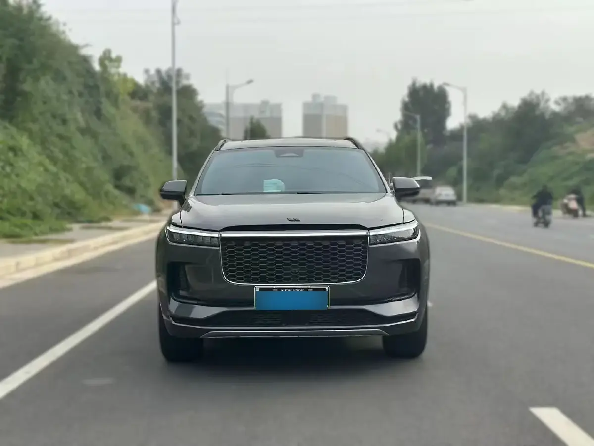 2021 Li ONE Range Extended 131HP REEV 40.5KWH