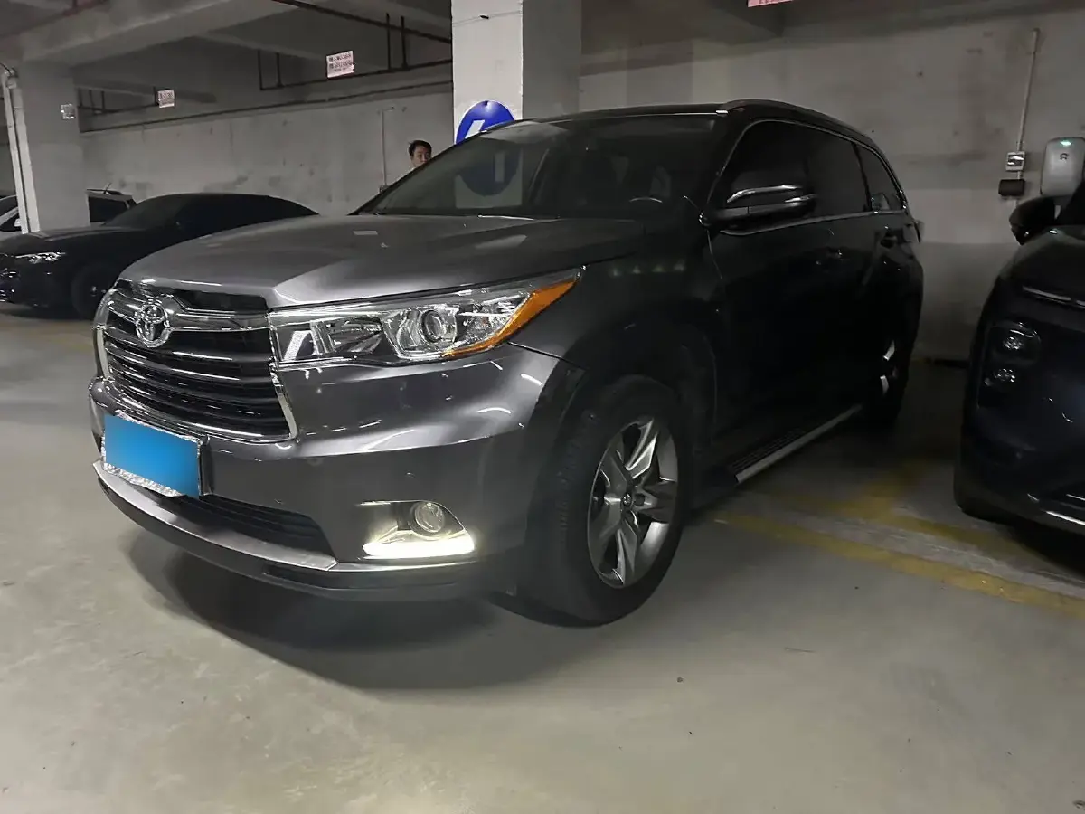 2015 Toyota Highlander 2.0T 220HP L4 6AT