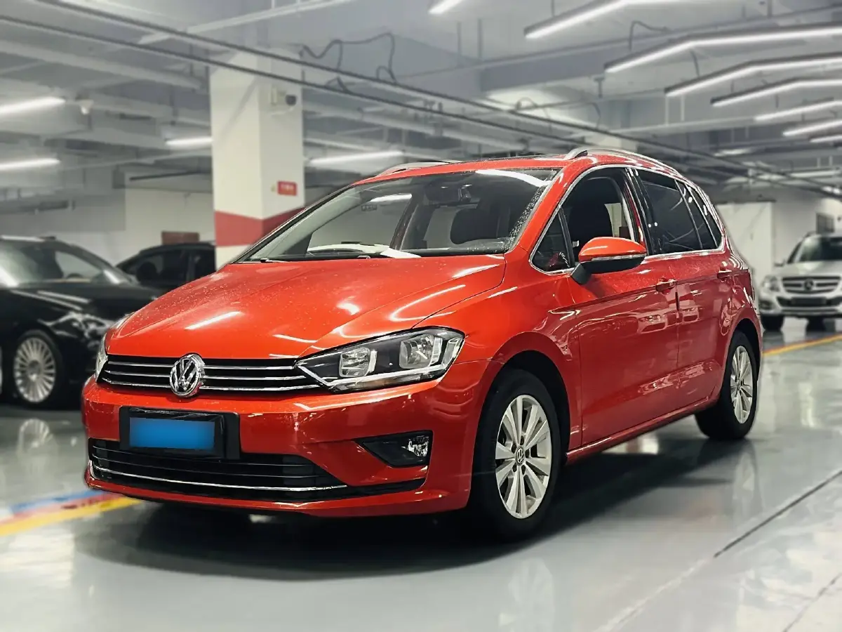 2018 Volkswagen Golf Sportsvan 1.4T 131HP L4 7DCT