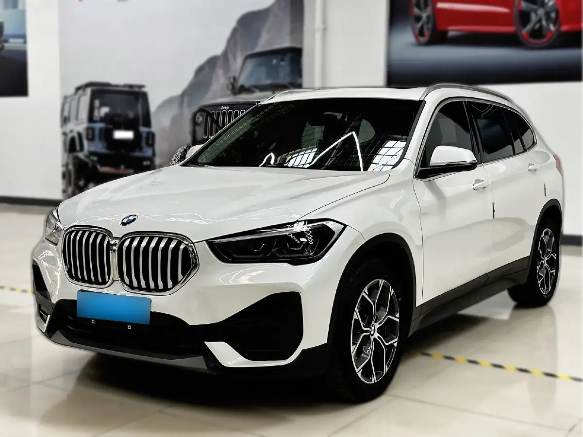 2021 BMW X1 2.0T 192HP L4 7DCT