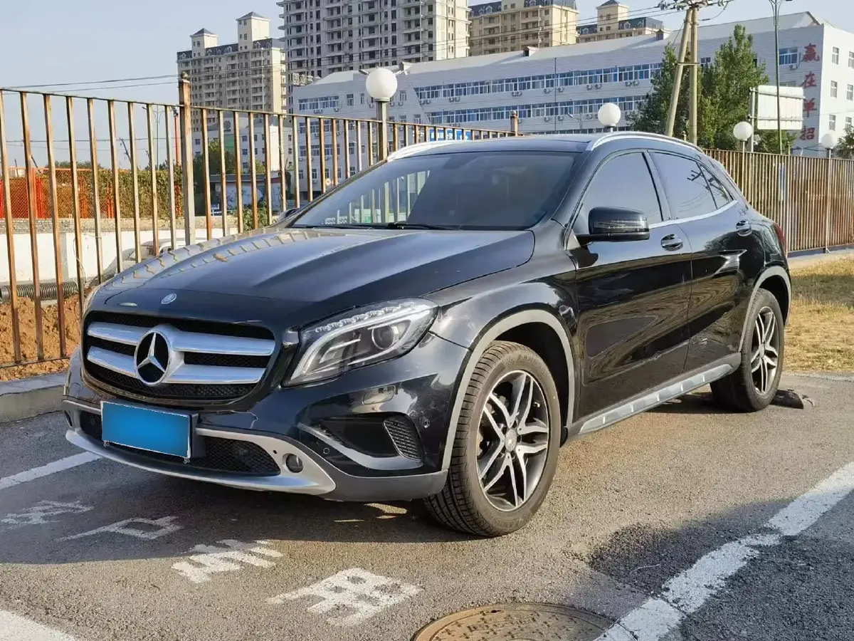 2015 Mercedes-Benz GLA Class 1.6T 156HP L4 7DCT