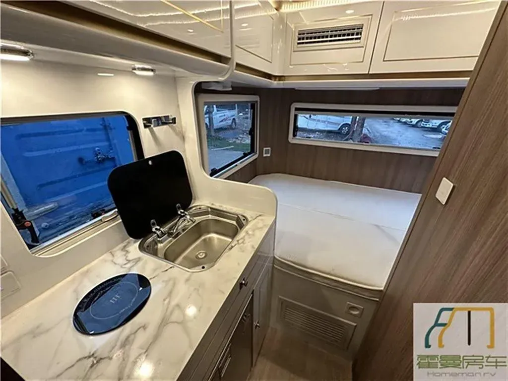 2021 MAXUS V80 RV 2.0T 139HP L4 6AMT,autocango,china used car exporter,china ev exporter,chinese used car exporter,chinese used ev exporter