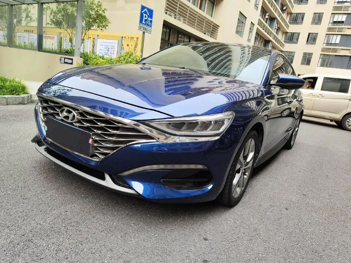2019 Hyundai La Festa 1.6T 190HP L4 7DCT