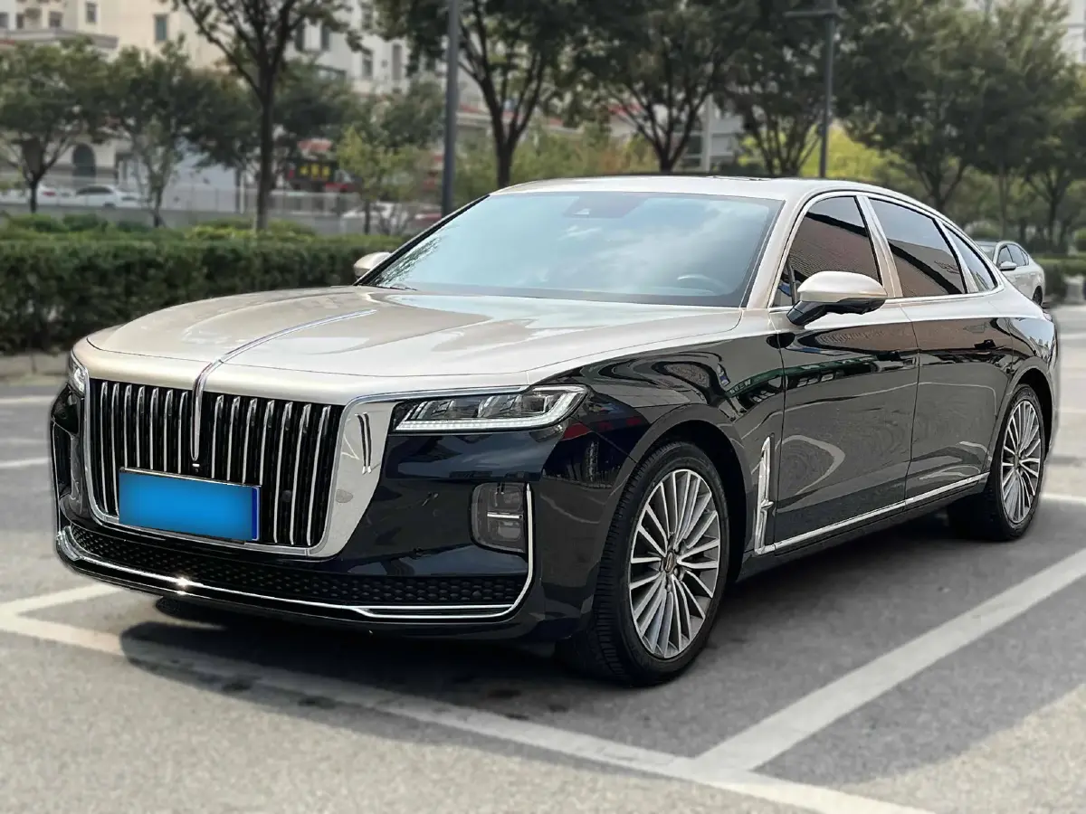 2022 HongQi H9 2.0T 252HP L4 7DCT