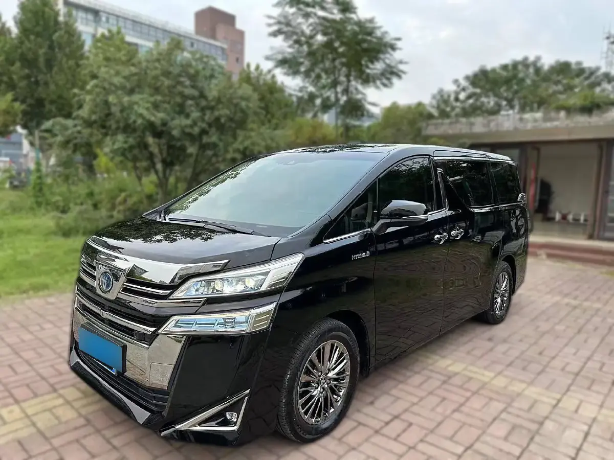 2020 Toyota Vellfire 2.5L 117HP L4 E-CVT Hybrid