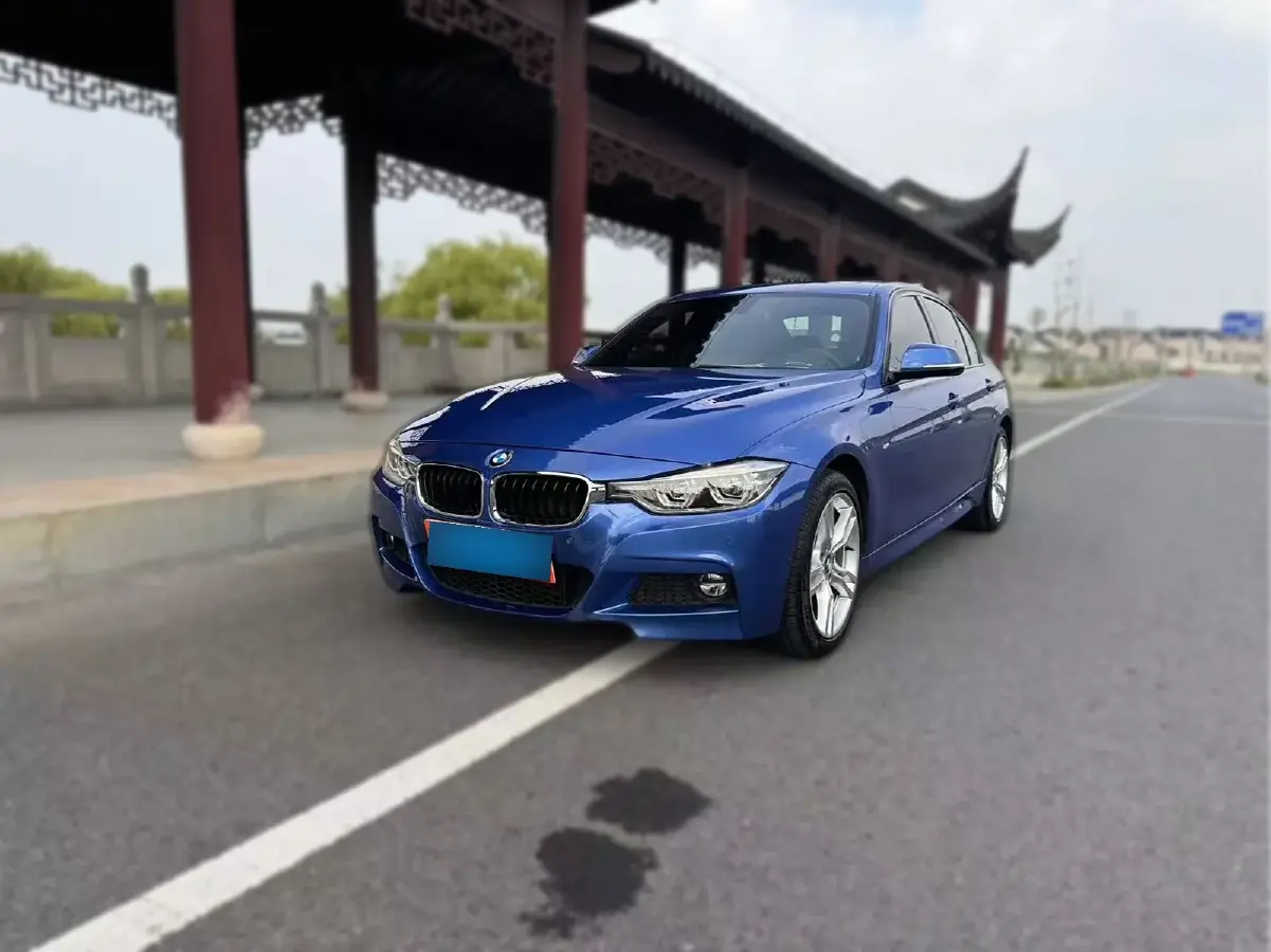 2017 BMW 3 Series 2.0T 184HP L4 8AT