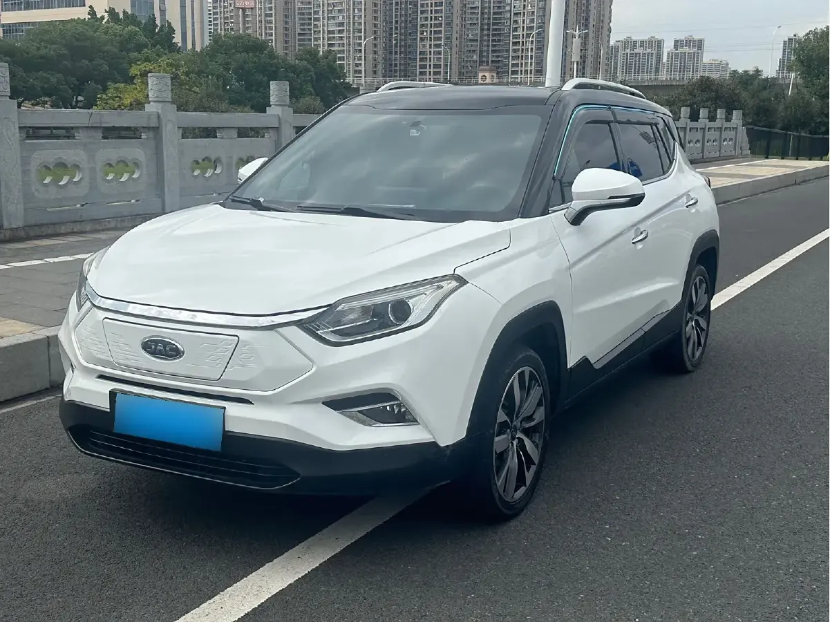 2019 JAC iEVS4 BEV 61KWH