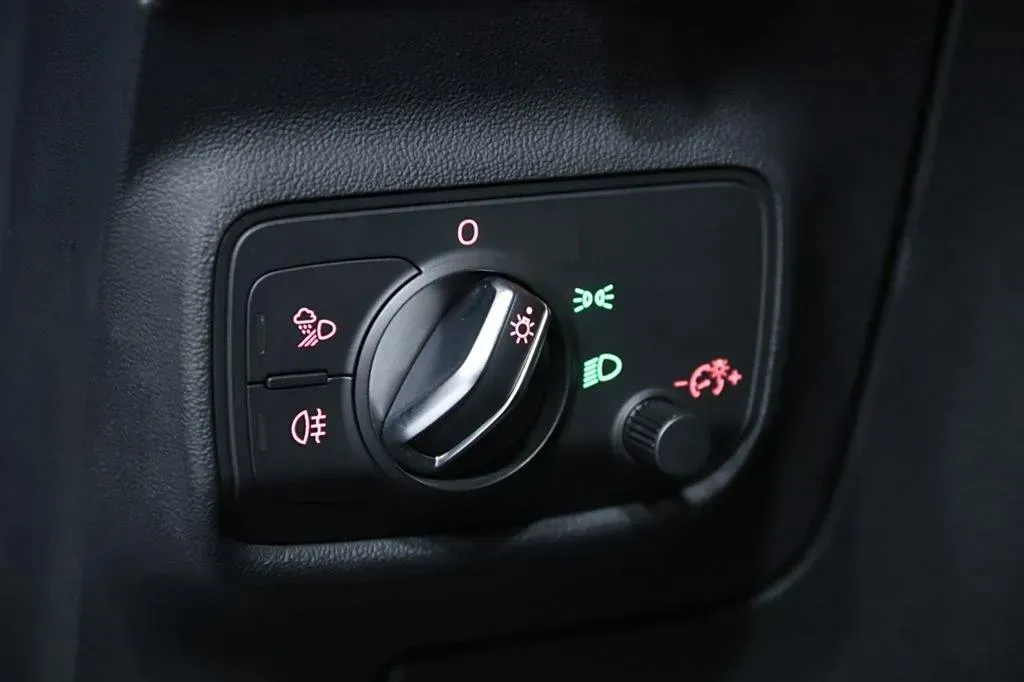 2016 Audi TTS 2.0T 286HP L4 6DCT,autocango,china used car exporter,china ev exporter,chinese used car exporter,chinese used ev exporter