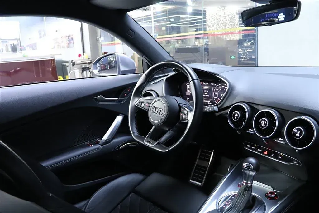 2016 Audi TTS 2.0T 286HP L4 6DCT,autocango,china used car exporter,china ev exporter,chinese used car exporter,chinese used ev exporter