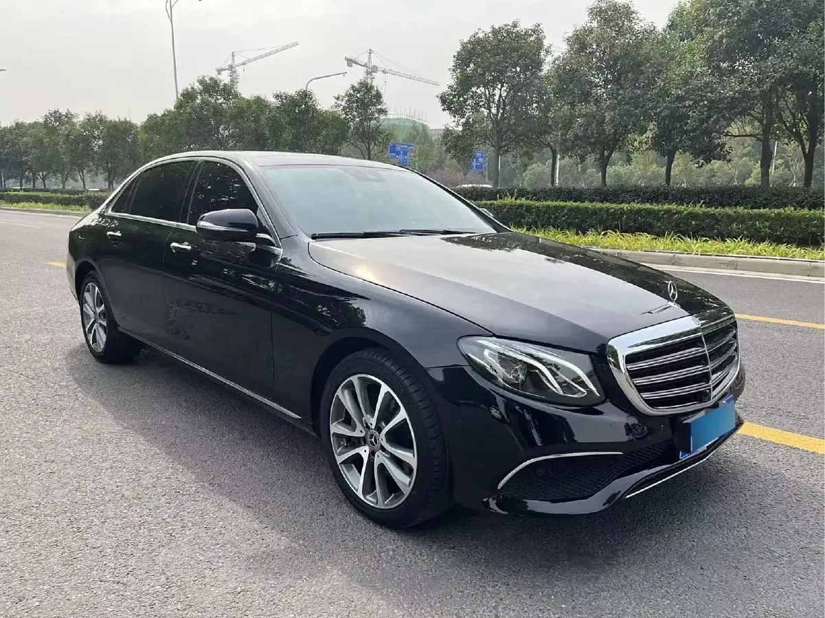 2016 Mercedes-Benz E Class 2.0T 245HP L4 9AT