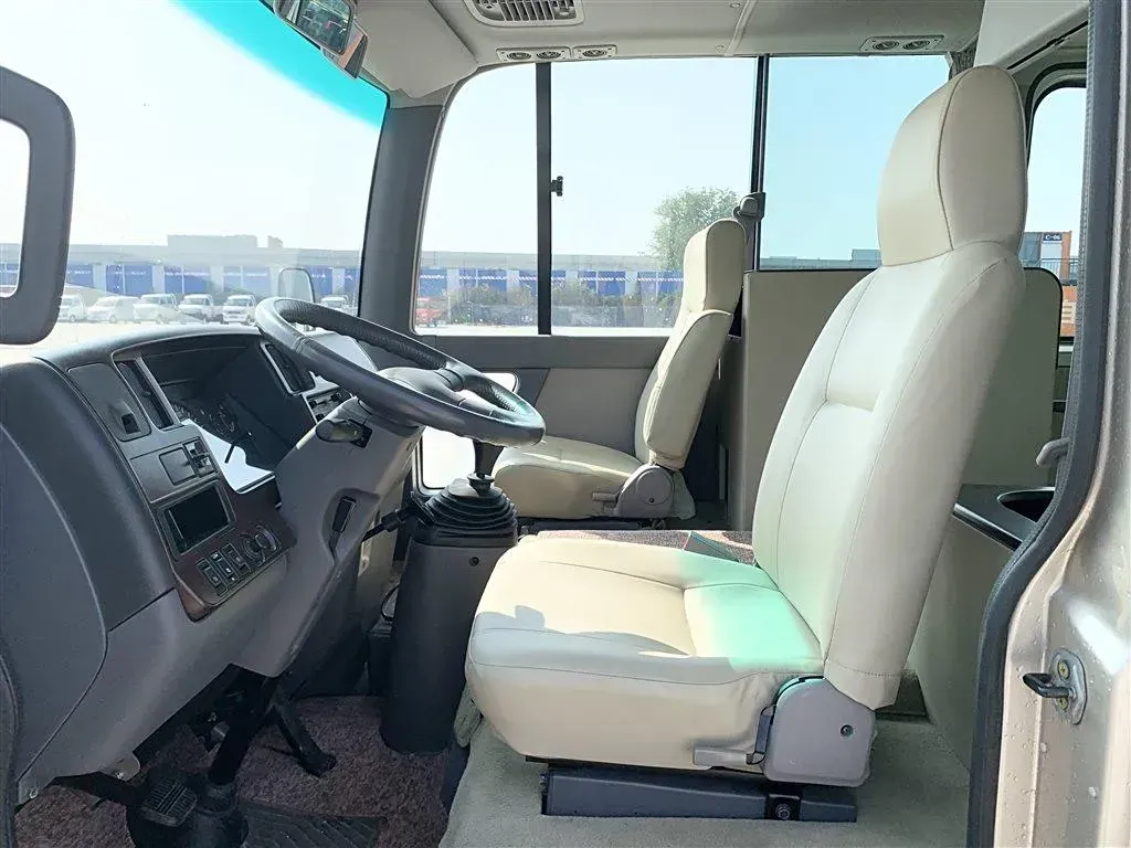 2011 Nissan Civilian 4.5L 180HP L6 5MT,autocango,china used car exporter,china ev exporter,chinese used car exporter,chinese used ev exporter