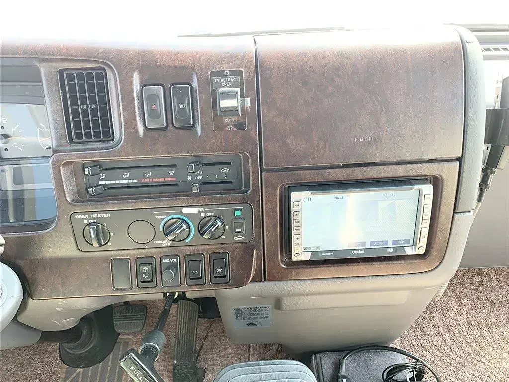 2011 Nissan Civilian 4.5L 180HP L6 5MT,autocango,china used car exporter,china ev exporter,chinese used car exporter,chinese used ev exporter