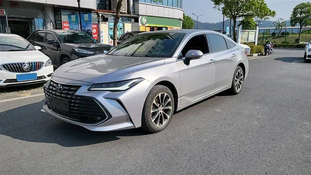 2022 Toyota Avalon 2.0L 178HP L4 CVT