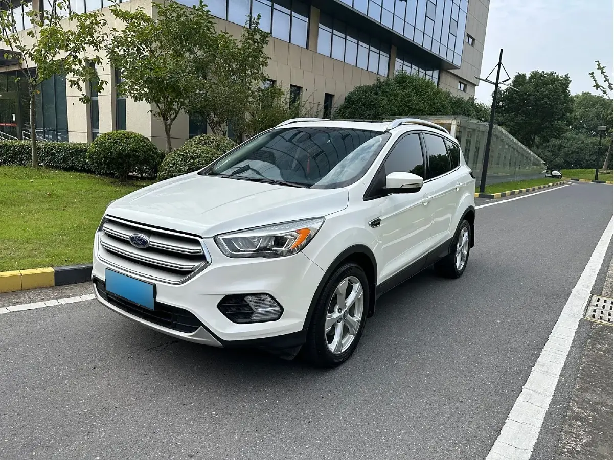 2017 Ford Kuga 1.5T 181HP L4 6AT