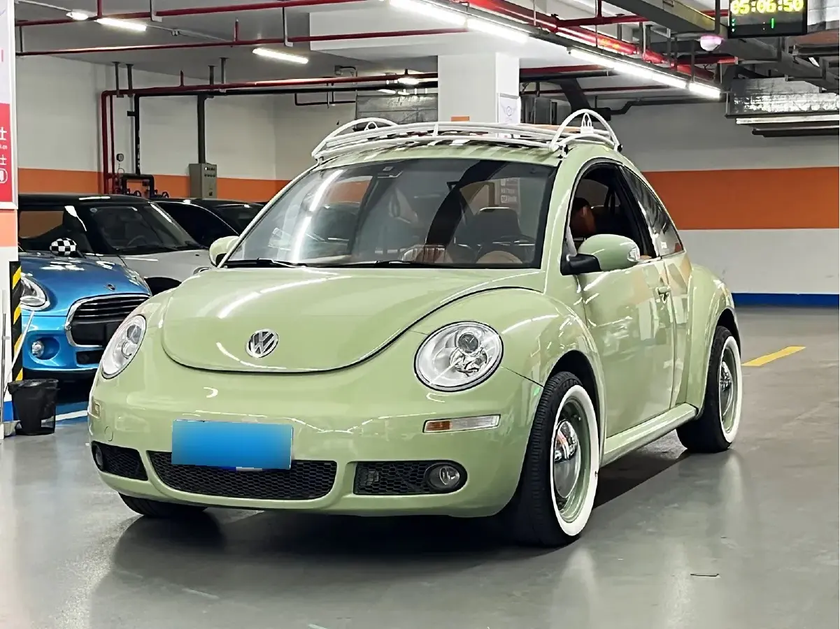 2008 Volkswagen Beetle 2.0L 115HP L4 6AT