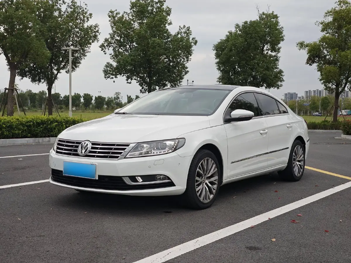 2018 Volkswagen CC 2.0T 200HP L4 6DCT