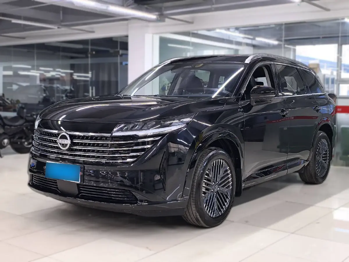 2024 Nissan Pathfinder 2.0T 252HP L4 9AT