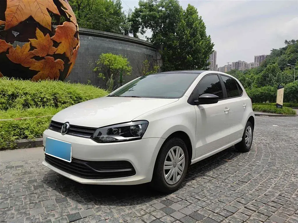 2018 Volkswagen Polo 1.5L 110HP L4 6AT