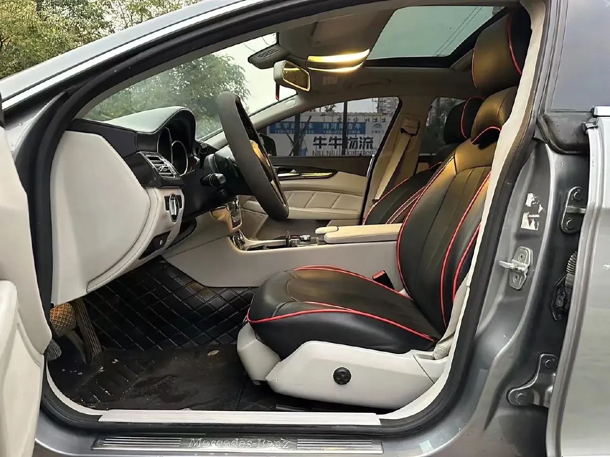 2012 Mercedes-Benz CLS Class 3.5L 252HP V6 7AT,autocango,china used car exporter,china ev exporter,chinese used car exporter,chinese used ev exporter