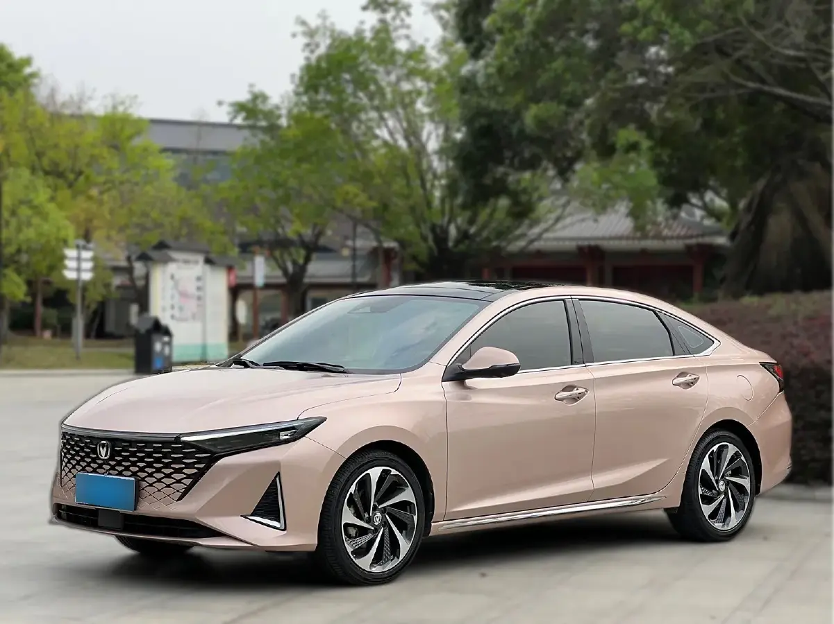 2023 ChangAn Raeton Plus 1.5T 188HP L4 7DCT
