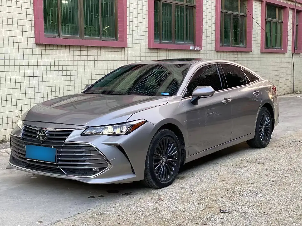2019 Toyota Avalon 2.0L 178HP L4 CVT