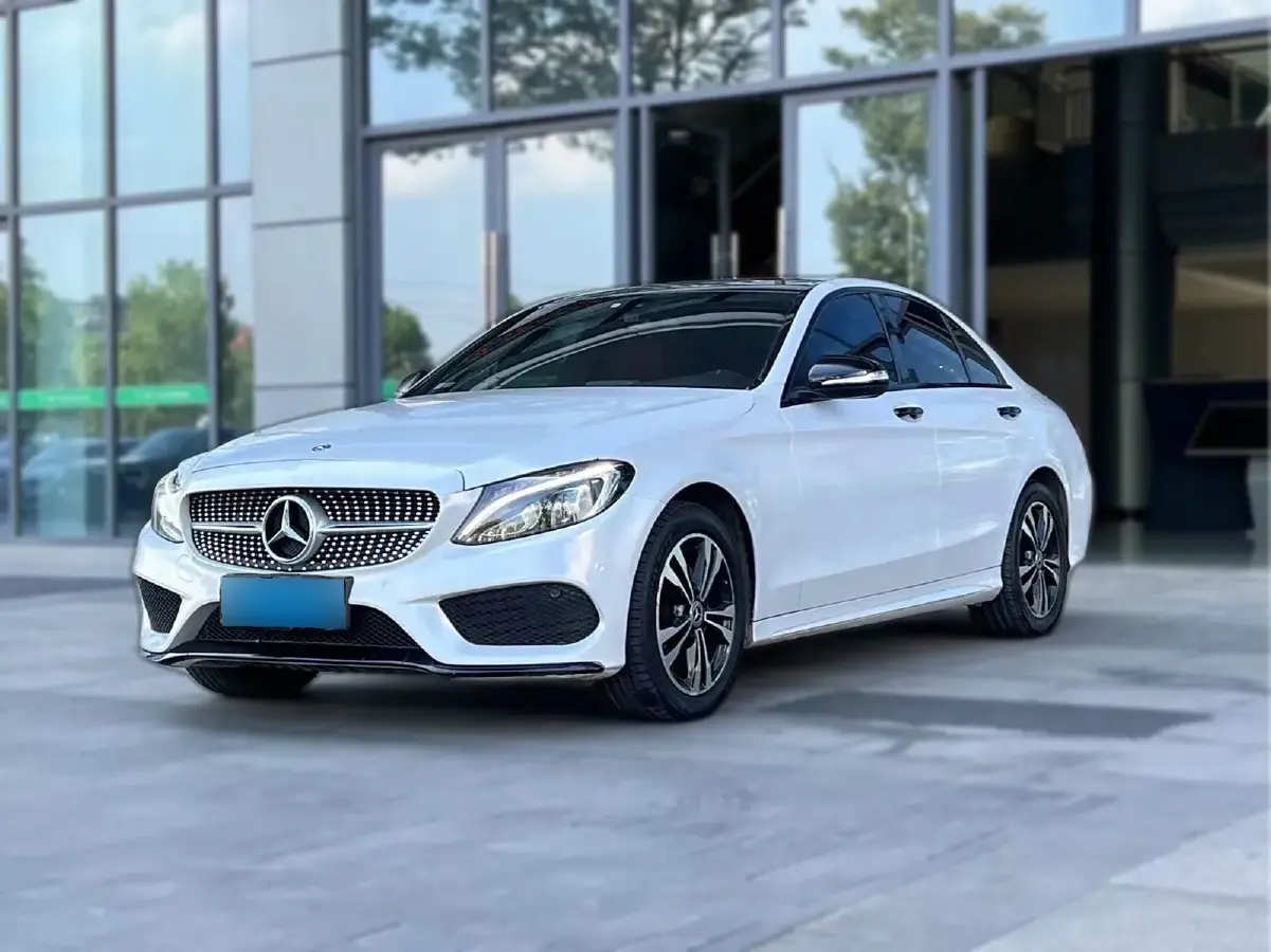 2018 Mercedes-Benz C Class 2.0T 184HP L4 9AT