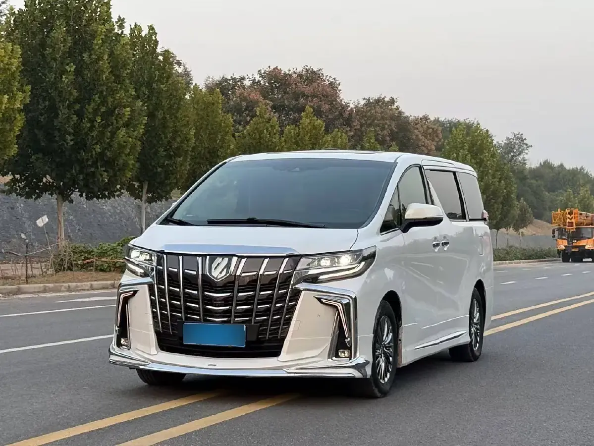 2019 Toyota Alphard 2.5L 117HP L4 E-CVT Hybrid