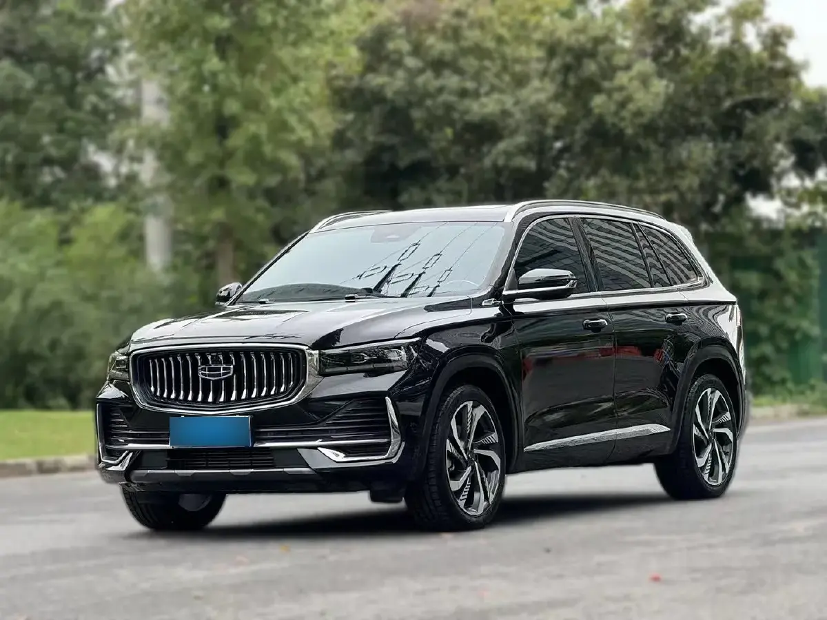 2023 Geely Monjaro 2.0T 238HP L4 8AT