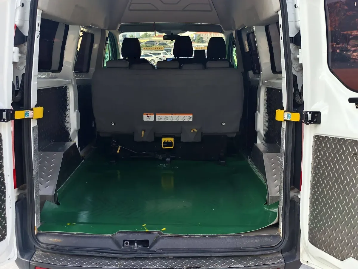 2017 Ford Transit 2.0T 121HP L4 5MT,autocango,china used car exporter,china ev exporter,chinese used car exporter,chinese used ev exporter