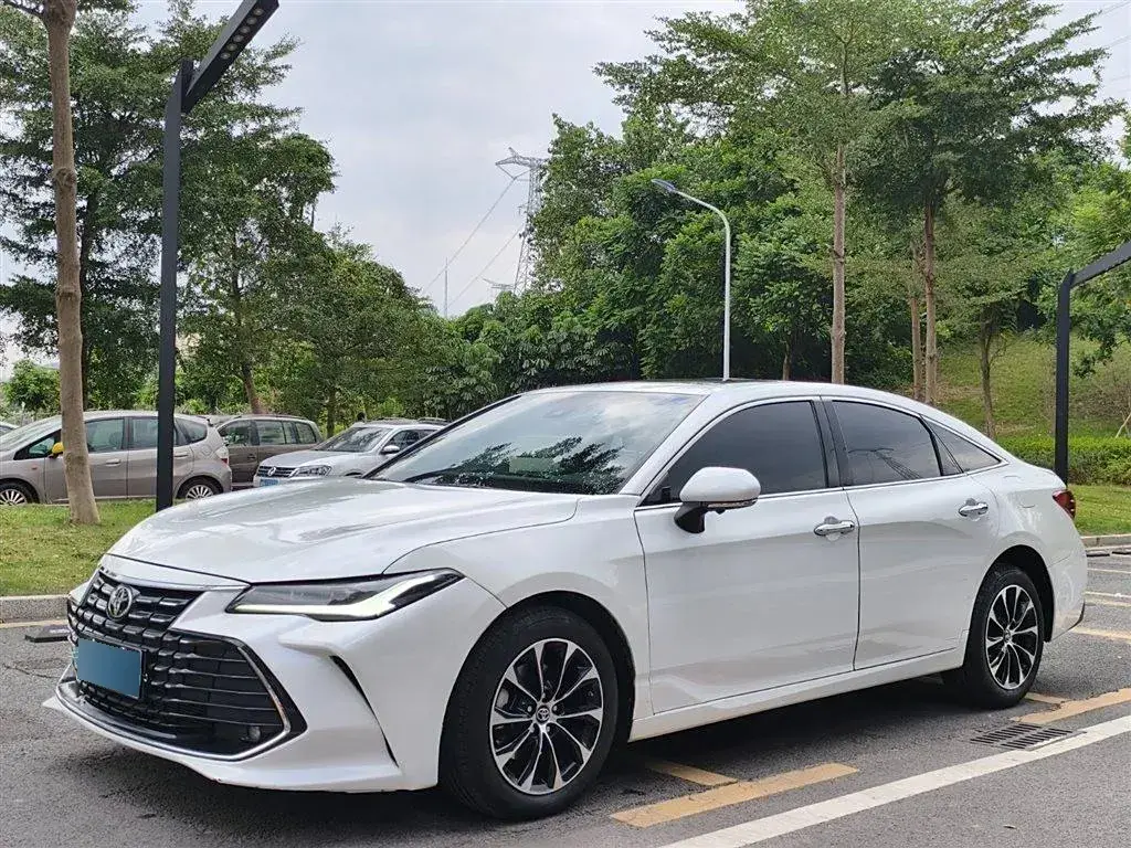 2022 Toyota Avalon 2.0L 178HP L4 CVT
