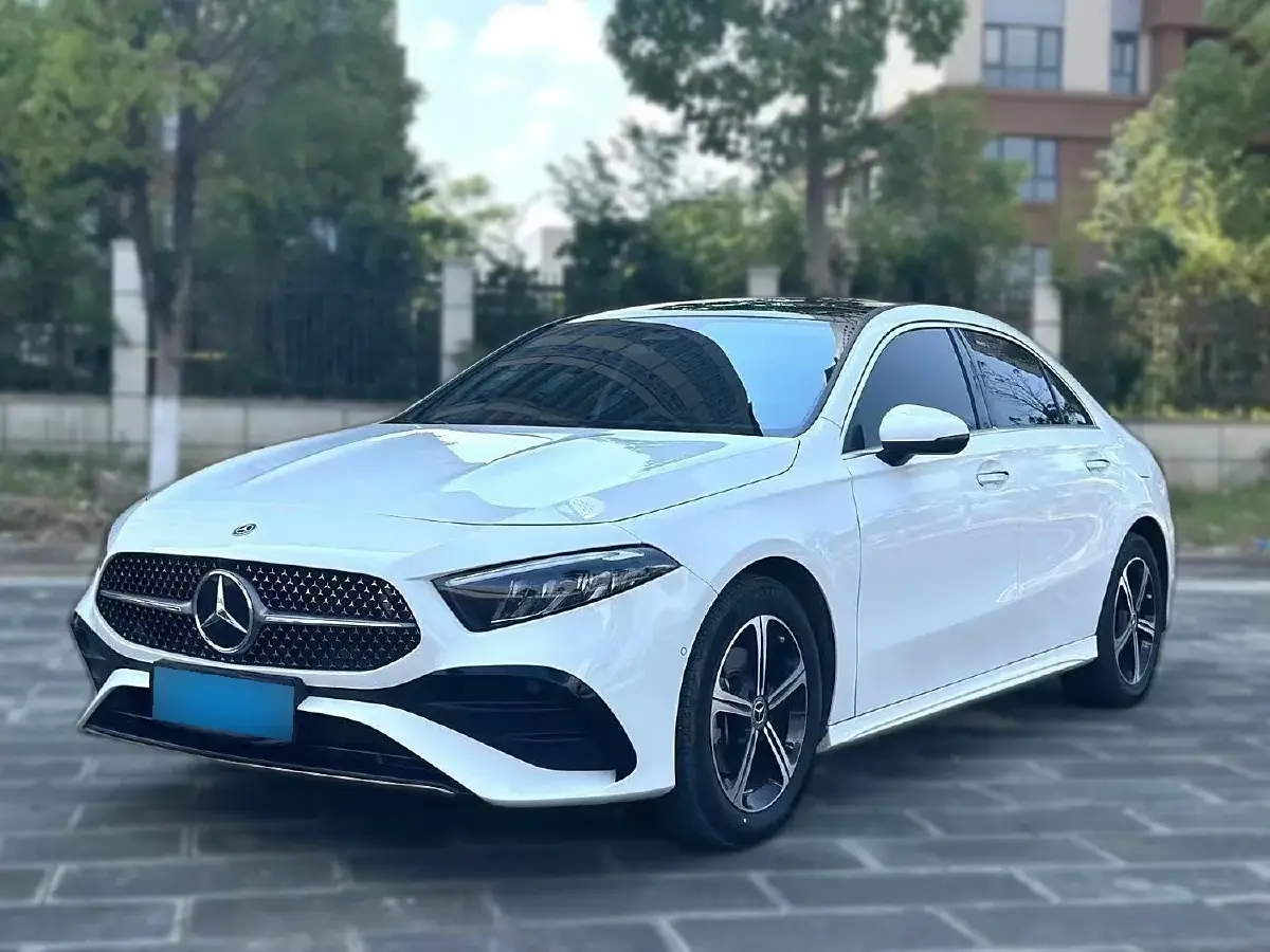 2023 Mercedes-Benz A Class 1.3T 163HP L4 7DCT